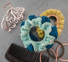 Load image into Gallery viewer, Ruffled Scrunchie Hair Band FREE Pattern
